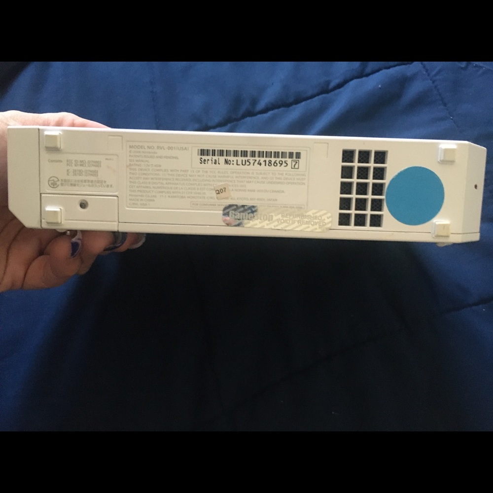 ➡️🎮NINTENDO WII CONSOLE‼️ and all the accessories to start playing. - Picture 12 of 17